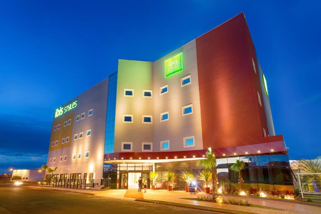 酒店 Ibis Styles Birigui